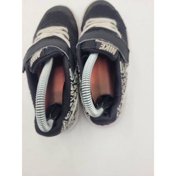 Nike Flex Experience RN5 Kids 13 C Black White Heart Print Slip On Sneaker - Picture 10 of 11